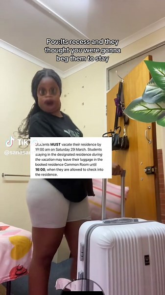 Funny Recess Moments: Not Begging to Stay