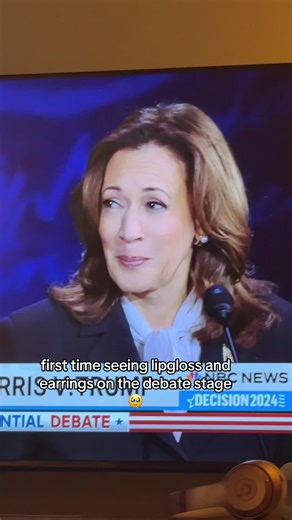 Kamala Harris Earrings: A Debate Fashion Statement