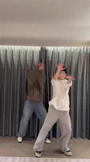 JUNHUI thunder challenge with Lin quinan🩵 | SEVENTEEN 캐럿