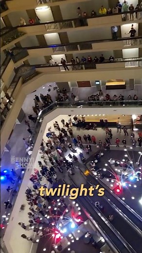 CHILLS: Flash Mob BELTS OUT National Anthem in From the ROOFTOPS (Literally)