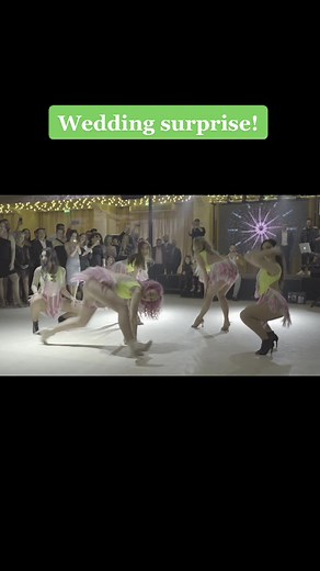 Bride surprise for the groom ♥️ @dj.ducu @Beyoncé #wedding #bride #dance #surprise #weddingvibes