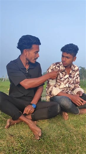 তোর মা যদি আমার মাও তোর বাপ যদি আমার বাপও তোর নানা যদি আমার নানা হয় তাইলে তোর বউ আমার কি #funny