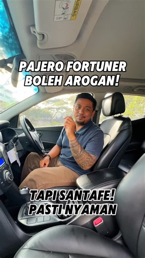 INFINITY AUTO GALLERY on Instagram: "Pajero boleh arogan tapi Santafe tetep paling nyaman🥰 #carfonteotomotif #hyundai #santafe"