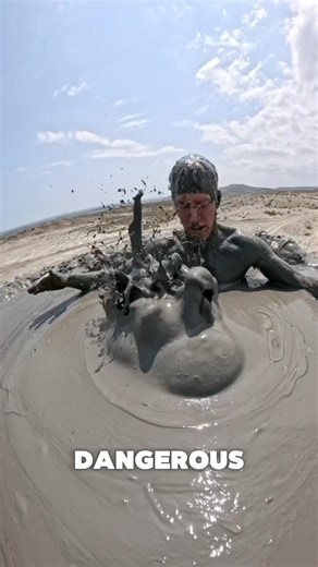 Why he’s farting in a mud vulcano? 🤔 #curiosities