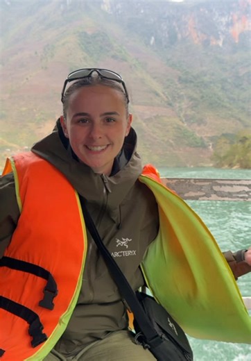 Exploring the Majestic Mountains of Ha Giang Loop