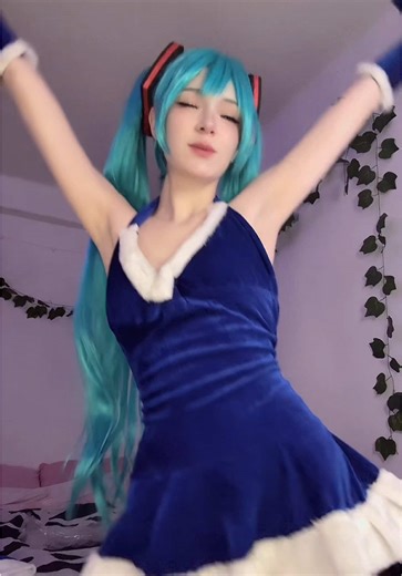 #hatsunemiku #mikucosplay #vocaloid | miku cosplay