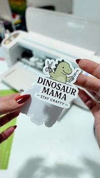 This is how to make stickers with your Cricut