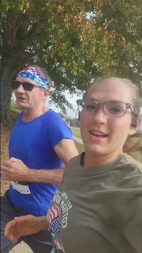 6 miles in, feeling good, maybe having too much running fun!