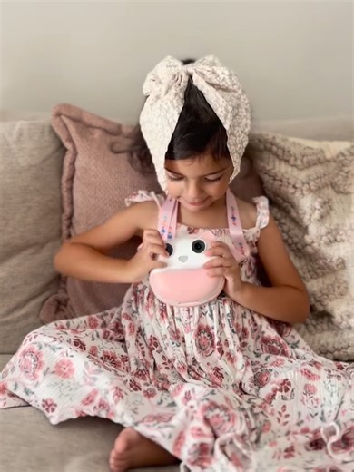 Say hello to the hello baby instant print camera—your little one’s new favorite gadget! Not only does it print photos instantly, but it also comes loaded with games for endless fun. It’s the perfect way to fuel their curiosity and creativity! 🦸‍📷 #kidsactivities #instantprintcamera #kidstrends#travelcamera #newcamera #printphoto#hellobaby #babygrowth