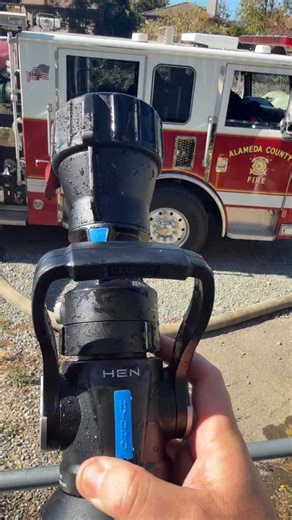 Testing out the 2.5-inch NH Smooth Bore Hen Blade Nozzle. 265 GPM @ 50 PSI. 1075 LPM @ 4 BAR. Overall, this new technology Nozzle, has lower friction loss. It rotates easily from a smooth bore to the blade. Also, learning that the nozzle has a Back pressure device for better maneuverability. #bayareafirefighter | Bay Area Firefighter