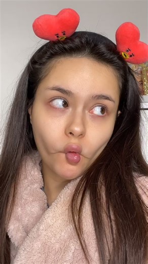 Hatschi Makeup Transformation: Kawaii Style