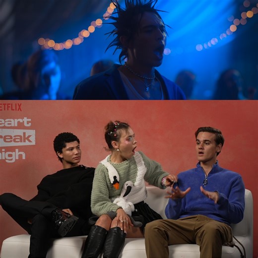 173K views · 1.1K reactions | I thought I was the only one lined up on a basketball court in primary school to learn this song?   Heartbreak High | Netflix | Facebook