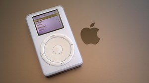 The Original iPod Prototype Looks A Lot Different Than You Think - SlashGear