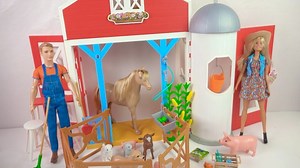 CookieSwirlC on Instagram: "AD Barbie is having so much fun growing fresh food and taking care of all of her animals in the Barbie Sweet Orchard Farm play set with Barn. This set is a 2020 Walmart Top Holiday toy and is available exclusively @Walmart. #ad #Barbie #Mattel"
