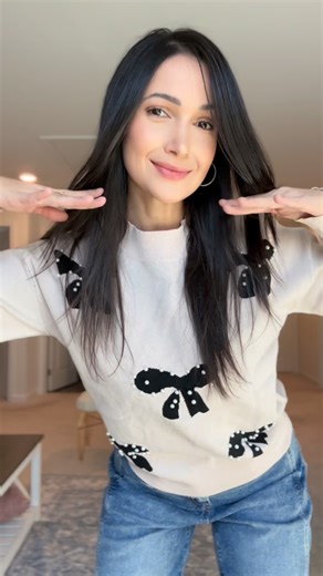Jessica Lauar on Instagram: "🇺🇸 Falling in love with this @dearlover_official look. These pants fit beautifully and don’t mark the belly at all, very flattering. And this romantic blouse truly won my heart. Exclusive discount for my followers: Use code SOCXQMjess to get $40 OFF your purchase at Dear-Lover. Important information: • Minimum purchase of $100 • Valid for new customers only • One-time use per customer Misuse of the coupon may result in order cancellation without refund. 🇧🇷 Look a