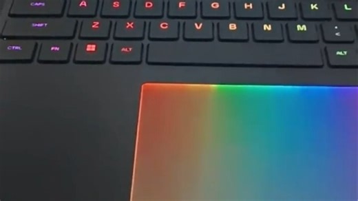 【游戏本推荐】外星人（Alienware）16英寸AREA-51顶级性能旗舰｜Ultra9处理器32G大内存RTX5090显卡｜240Hz高刷屏电竞笔记本电脑