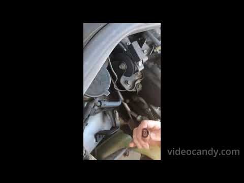 🚌 💡 How To Replace Low Beam Bulb In 2006 Toyota Sienna