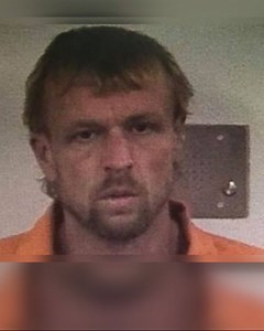Inmate on the run after breaking through shower wall to escape Georgia jail