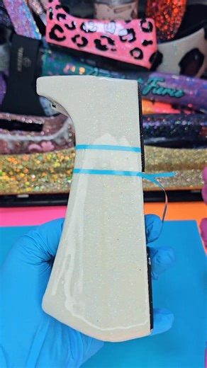 21K views · 319 reactions | Part 4/5: Glitter Lined Paper Teacher Themed Tape Dispenser✨️殺 #glitter #diycrafts #craftideas #teacher #tapedispenser | Maegen's Glitz and Glam | Facebook