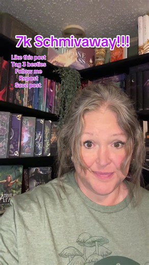 #Inverted be ok with sending me your address and good luck 🍀 you can get this gorgeous book sent to you!!