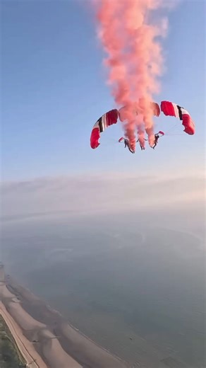 Why the Red Devils are the GOATs 🐐👌🏼 📽️ Red Devils Army Parachute Display Team | BFBS Radio