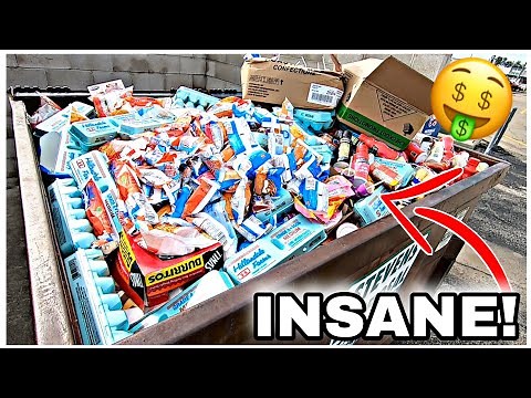 **DUMPSTER DIVING - THIS DUMPSTER WAS FULL TOP TO BOTTOM!!