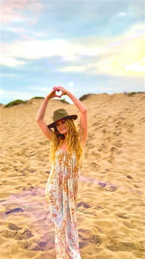 6.3K views | Did you know that John Denver was born in Roswell, NM near the infamous UFO crash? It’s no wonder he was like a godfather to me when I was just a lil baby alien girl #newmusic #johndenver #cosmic #country #starfam #fyp #countryroads #explore #music #singersongwriter #fy | I AM Sophia | Facebook