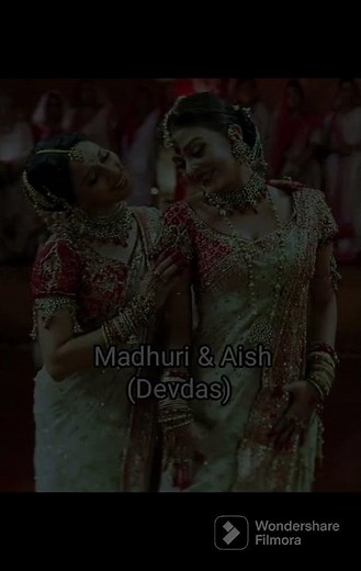 Most iconic Saree Looks of Bollywood Actresses