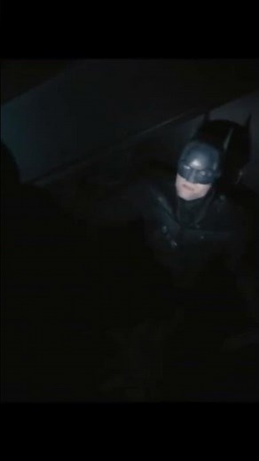 Batman fights in the hallway #robertpattinson #thebatman2022