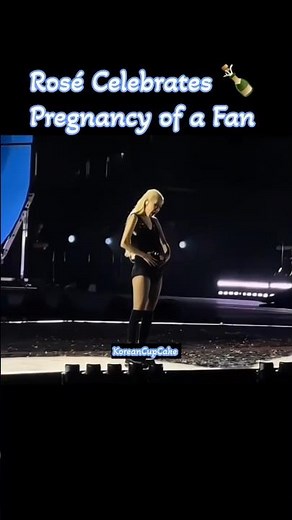 Rosé celebrates 🍾🥳 Pregnancy of a Fan #blackpink #rosé #jennie #lisamanoban #lisa #jisoo #deadline