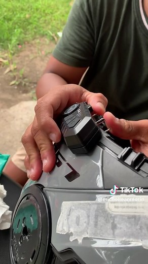 Helmet Wireless Earphones Installation Guide