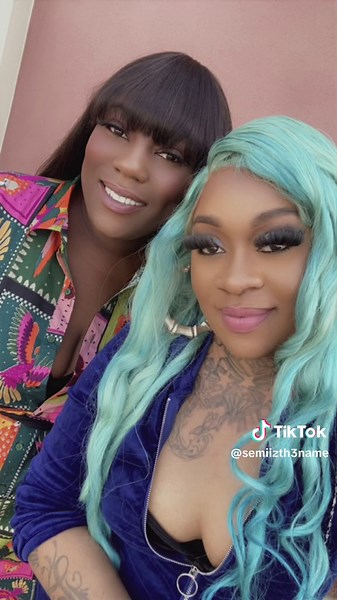 FULL mix 🎶 soundcloud.com/wWcHVz2MD7uJoDJPA #bestie #brunchtingz #shots #artistsemi #femaleartist #femalerapper #semimusic #bossmandlow #remix #park #rider #hoodtingz #tealhair #springbreak #hiphopmusic #fypage