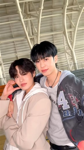 💙Nyaang nyaang DH-z😻💜