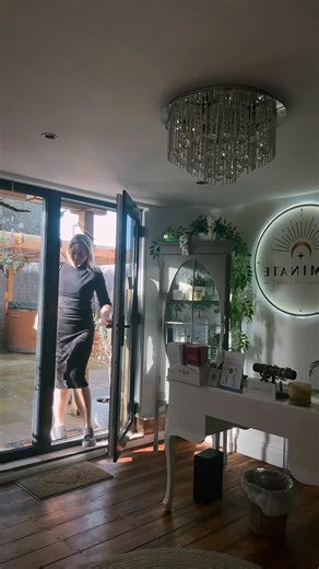 Luminate Barn | Becky | Oxfordshire on Instagram: "Getting the space ready for another day at Luminate Wellness. From preparing the treatment rooms to creating a calm, welcoming environment, every detail is about helping our clients feel comfortable, supported and at ease. We look forward to welcoming you for your appointment and supporting your wellbeing. 📍 Luminate Wellness, Didcot www.luminate-wellness.co.uk #didcot #oxfordshire #wellnessclinic #beautyclinic #holisticwellness"