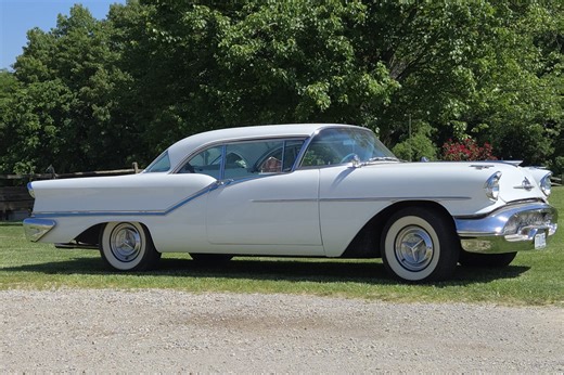 350-Powered 1957 Oldsmobile Starfire 98 Holiday Coupe