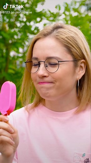 Verão e Comida: Dividindo com Esse Amigo Especial | 123 Go em Português