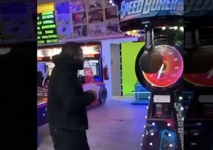 Bro Hit Harder Than Tyson: This Punch Machine Never Stood A Chance!