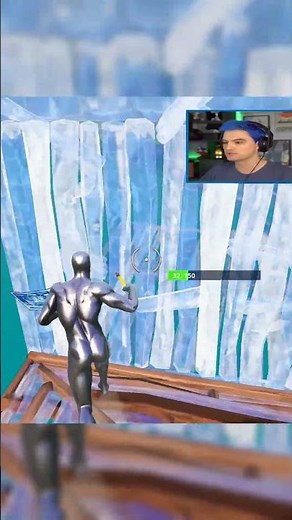 FELIPE NETO ENSINA A COMO JOGAR FORTNITE! #shorts