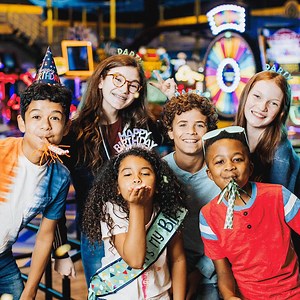 25K views · 13 reactions | Endless activities, innovative or classic VR & games, and ridiculously good eats. Everything you need to tailor an awesome birthday, starting at $11.99 per person. Book online today. | Main Event | Facebook