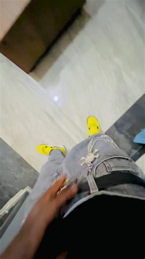 Vidéos de Roddy Ricch (@roddy.ricch346) avec original sound - Frame-Edit