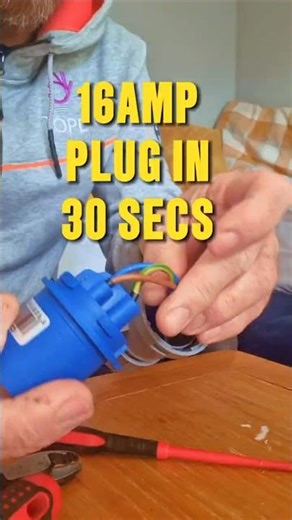 16amp blue plug | boot laces #electrician #apprentice #tips