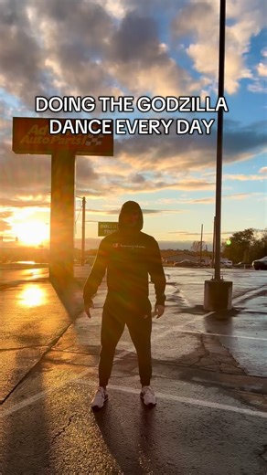 Damian Morales on Instagram: "Yayyyyy #godzilla #godzilladance #kaiju #toho"