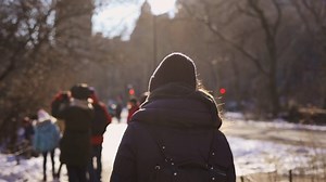 Woman walking in New York  - Free Stock Video Footage | Coverr
