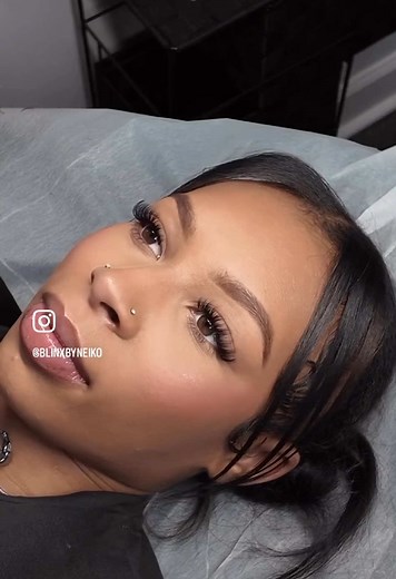 follow me on instagram 😊🙏🏽 @blinxbyneiko x @neiko_