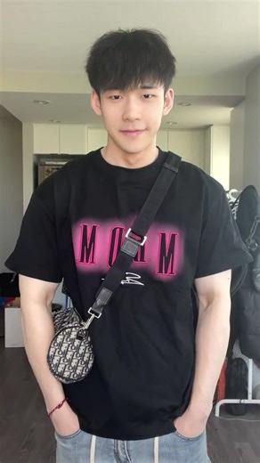 #bigboy #腹肌 #cuteboy #boy #sixpack