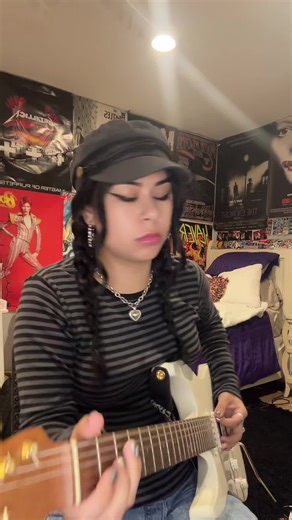 Green River - A Classic CCR Guitar Cover