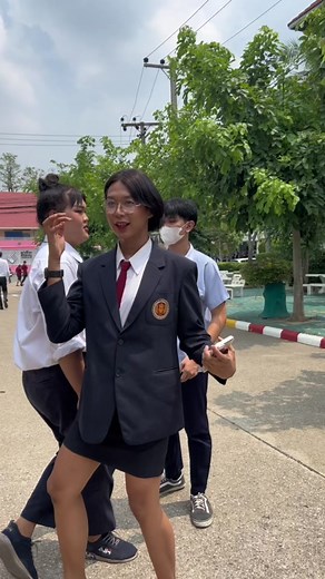 คนสวยต้องมองไปทางอื่น 🫢🥴 #แผนกวิชาการท่องเที่ยว #วิทยาลัยบริหารธุรกิจและการท่องเที่ยวกรุงเทพ #การท่องเที่ยว #การท่องเที่ยวกรุงเทพ #เด็กท่องเที่ยว