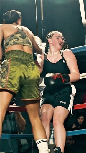 She Doesn’t Want It So Ref Steps In 🫡 #boxing #notorioustv