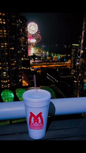 Summertime Chi. 🎇 | Mr. Submarine