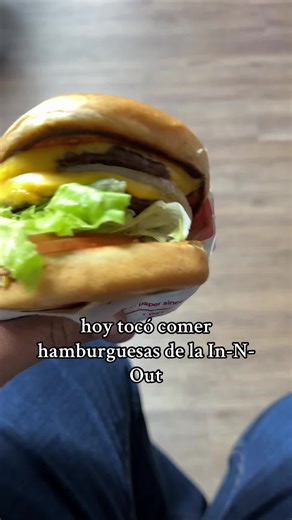 amolos tocó comer amburgesas de la in-N-Out #hamburguesa #comidasaludable #comida #videos #videosvirales